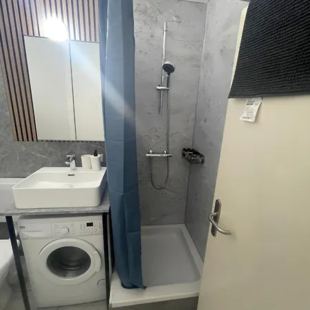 Appartement 1-zimmer In Goldberg